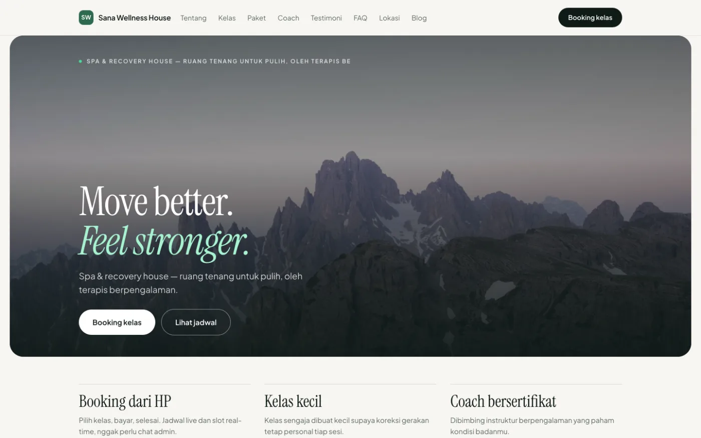 Halaman depan website wellness dengan foto pegunungan, judul Move better, Feel stronger, dan tombol Booking kelas.